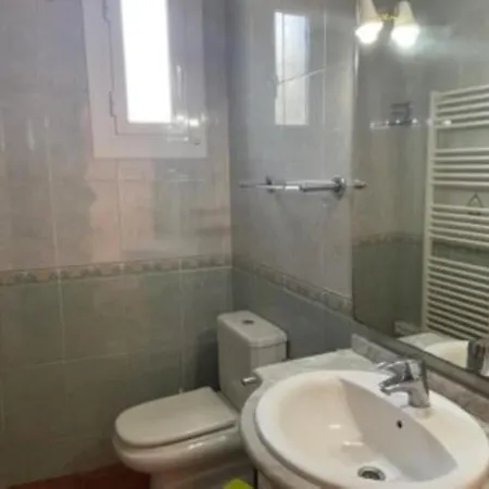 Ame339 Intima 8 Personas, Con Piscina Privada Climatizacion بيت للعطل